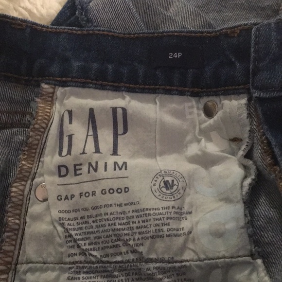 GAP Denim Cuffed Denim Shorts Size 24 Petite - Picture 3 of 10